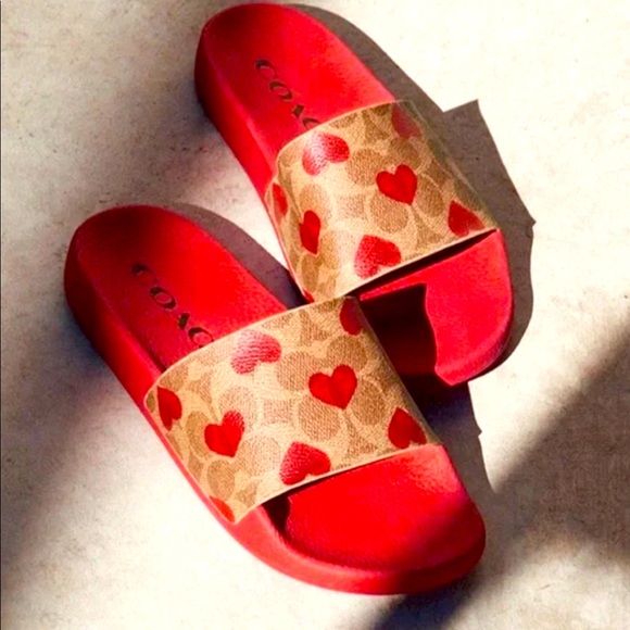 NIB COACH UDELE SPORT LOGO VALENTINE HEART PRINT SLIDE SANDAL SHOE/Sz 10 B - Picture 1 of 5